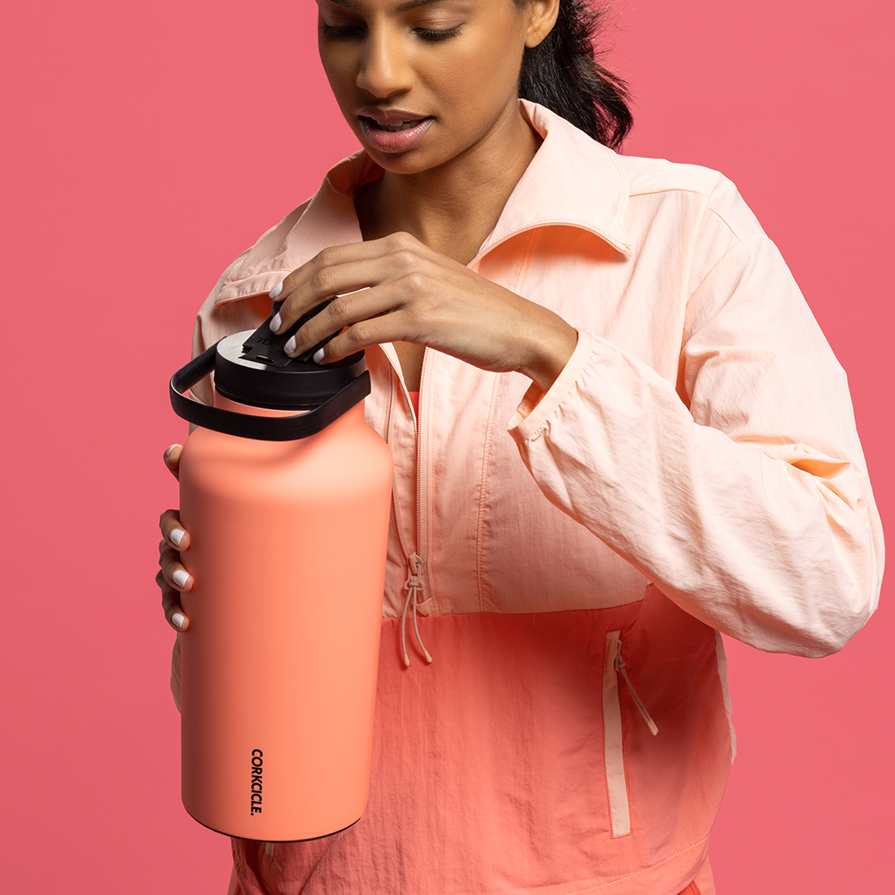 series-a-sport-jug-f7 968dacb42298--05.png