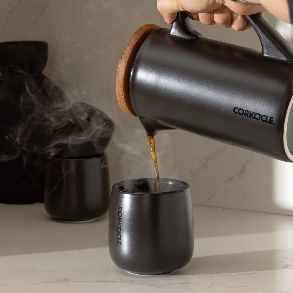 ceramic-french-press-j7 FP_Lifestyle1.png