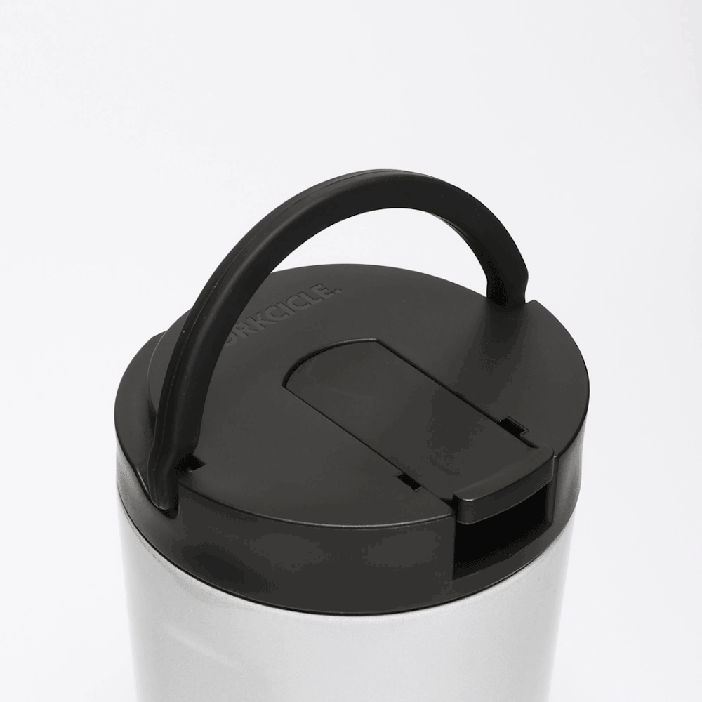 disney-kids-cup-s9 Kids_Cup_28_0906b7b6-4acf-4cb6-8c0d-d15f57c40b85.gif