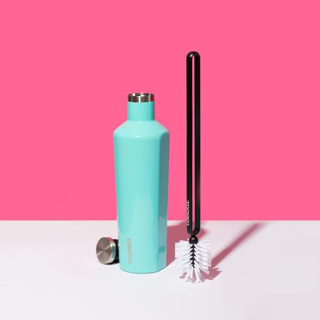 bottle-brush-o1 accessories_bottlebrush_lifestyle.jpg