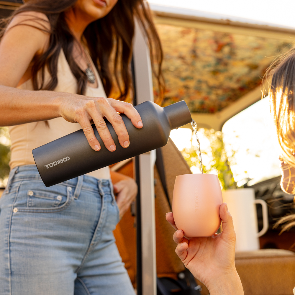 vinnebago-m1 e9a21e7fb71f--Vinnebago-lifestyle.png